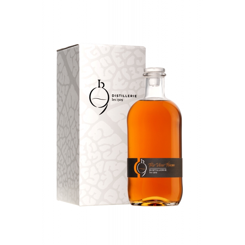 Very old White Pineau des Charentes Distillerie les 1309